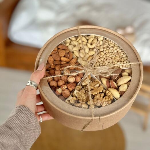 Ореховый бокс (NUTS BOX) 900г