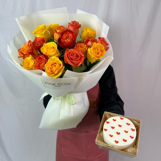 Яркие розы + бенто торт