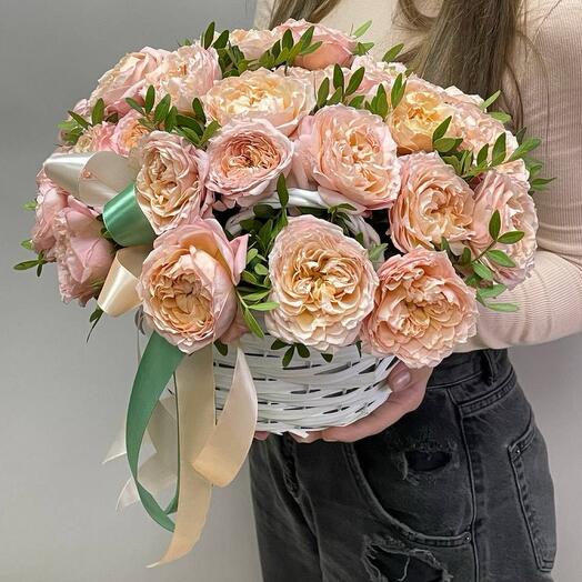 Корзина с цветами