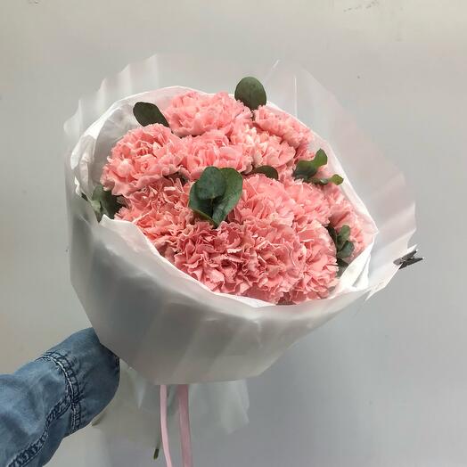 Букет из розовых диантусов