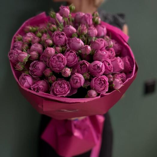 Монобукет из кустовых пионовидных роз