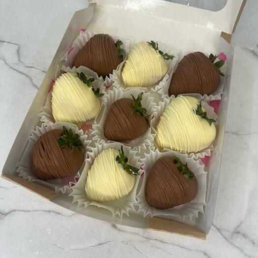 9 fresas cubiertas de chocolate