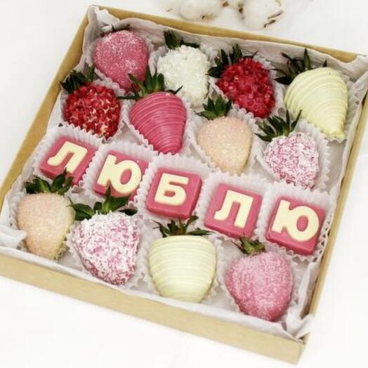Клубника в шоколаде -люблю