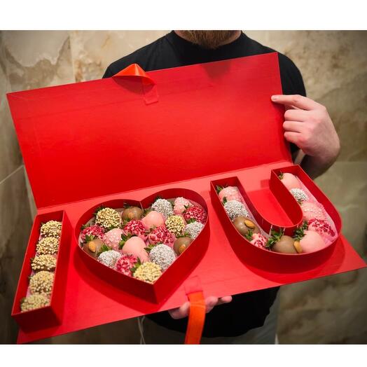 Клубника в шоколаде «I love you»
