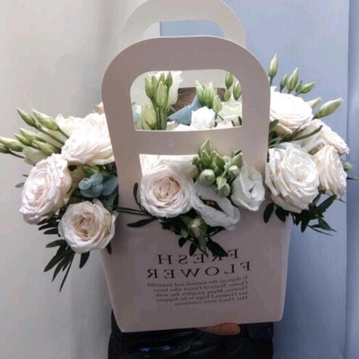 Цветы в сумочке 💓