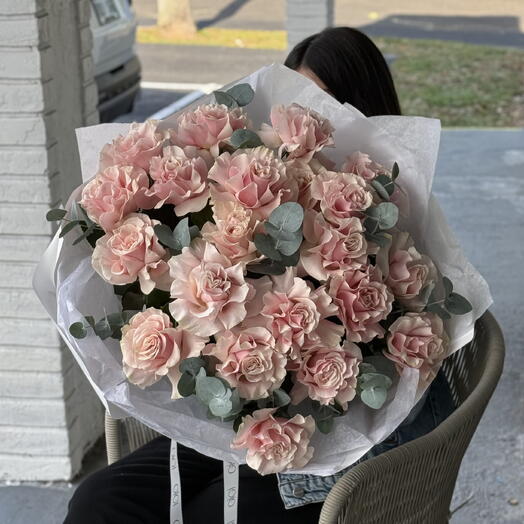 25 Pink Mondial Rose