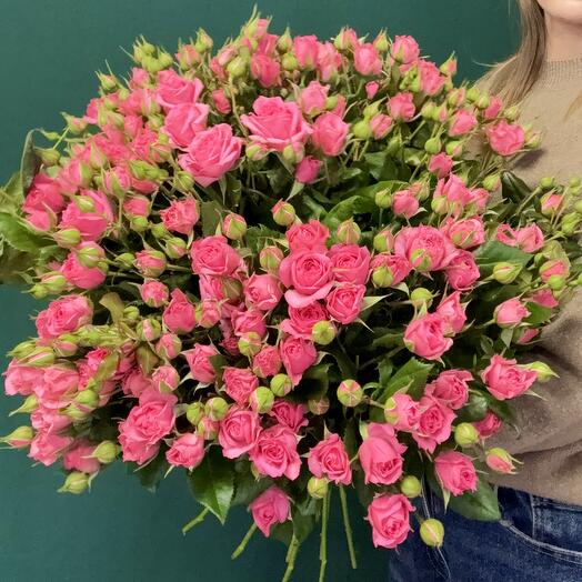 Букет из 27 кустовых роз