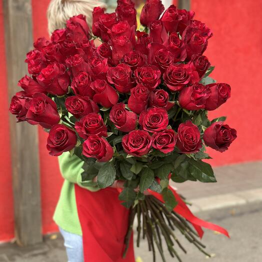 51 красная роза