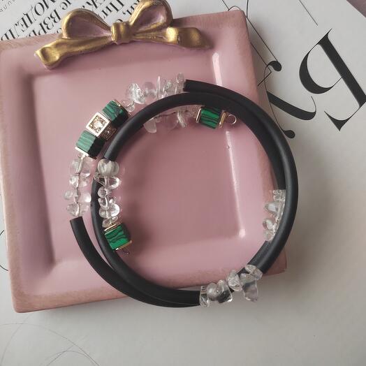 Браслет на мемори проволоке