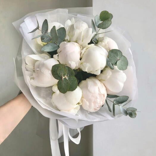 Пионы белые букет 9 шт «White Honey»