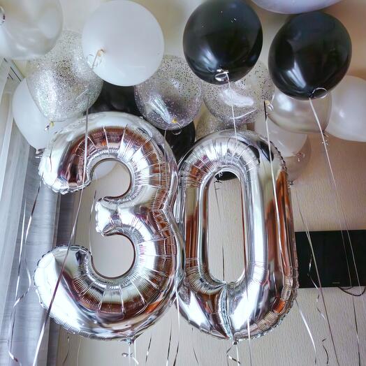 Воздушные шары черные, белые,серебро на 30 лет мужчине,парню,женщине,девушке,боссу