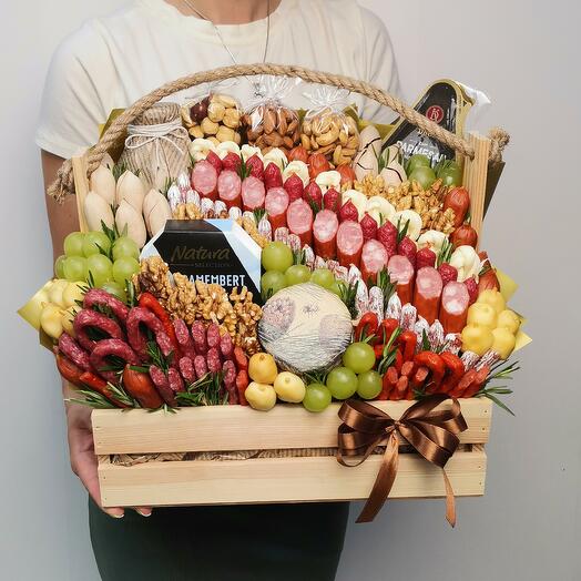 Подарок для мамы ящик "Праздничное изобилие"