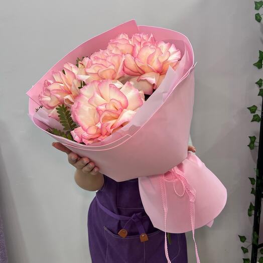 5 ажурных роз