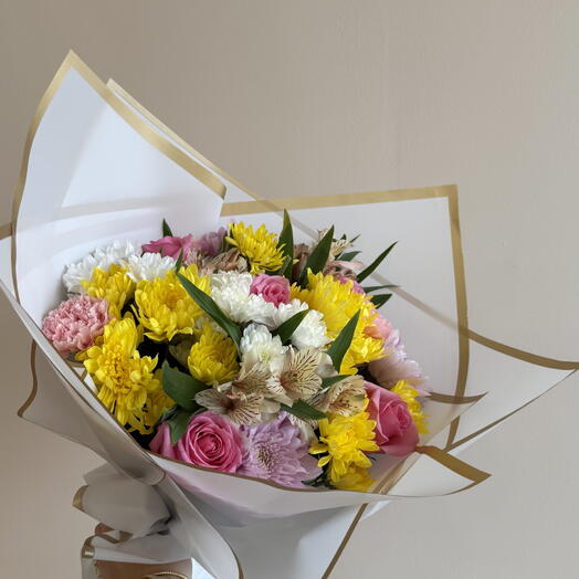 Hand tied mixed bouquet