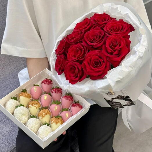 Combo fresas bañadas en chocolate + flores (ramo monoflor)