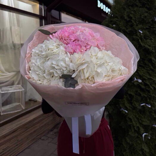 Букет-облако из пушистых гортензий😍