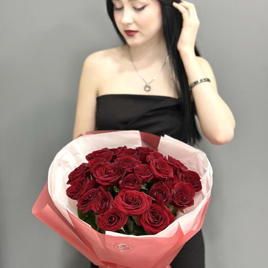 25 красных роз ️ хит Flowwow чтобы признаться в чувствах