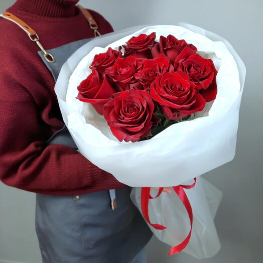 Букет из 9 красных роз Explorer