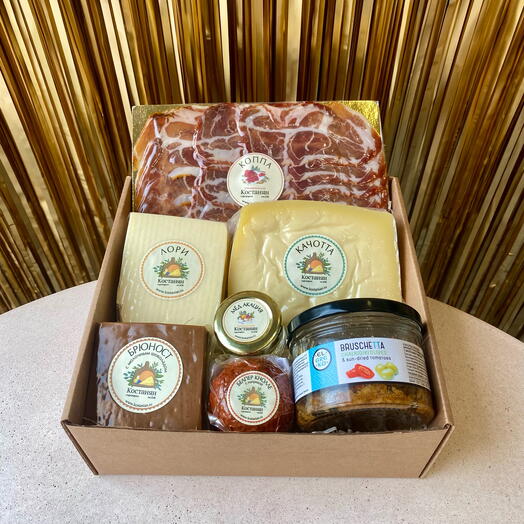 Подарочный набор M «Вкусное застолье» в подарок папе, брату, коллеге на день рождения, вкусный сюрприз мужчине