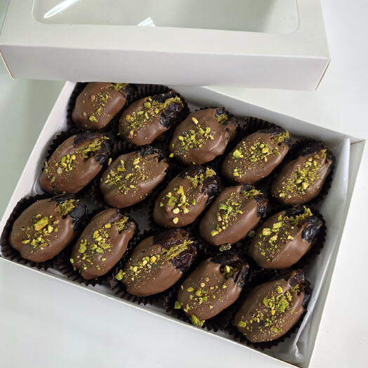 Финики с дубайской начинкой на праздник Ураза Байрам, Рамадан