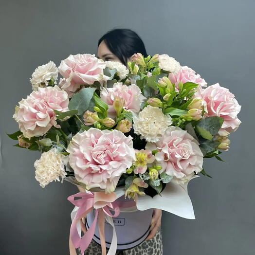 Цветы в коробке