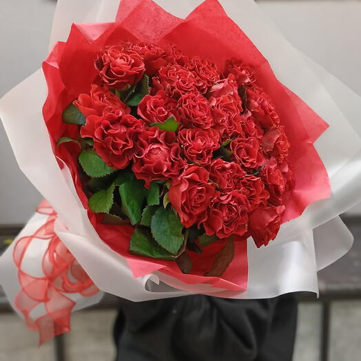 Букет из 25 ажурных роз