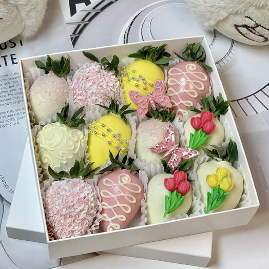 Клубника в Шоколаде 9-16 шт. в бельгийском шоколаде Callebaut. Подарочный набор 5604. Leora chocolate