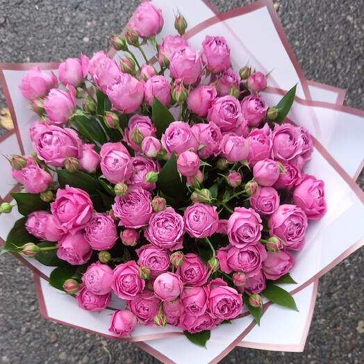 Pink coast, букет из пионовидных кустовых роз
