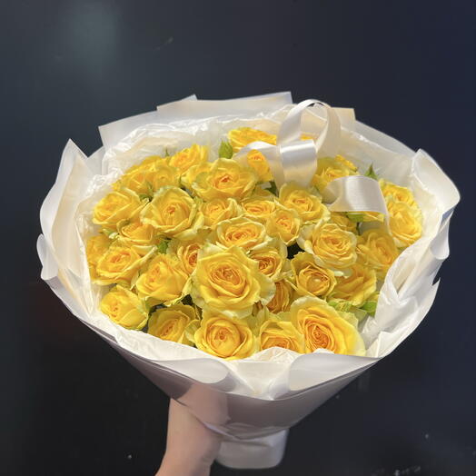 Яркие кустовые розы 🍋💛