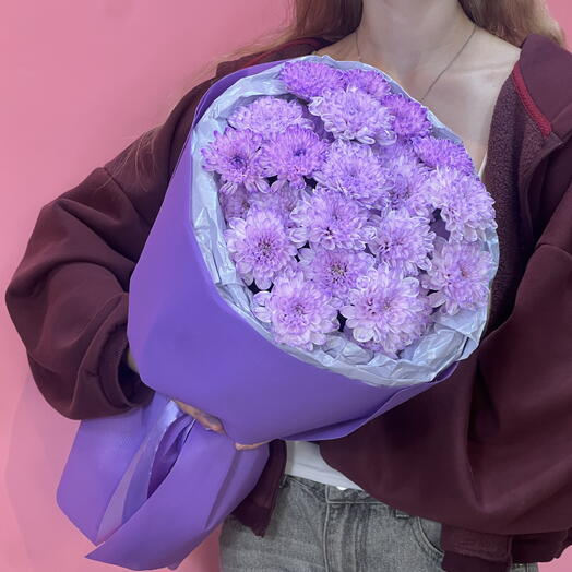 Воздушный букет с фиолетовыми хризантемами 💜