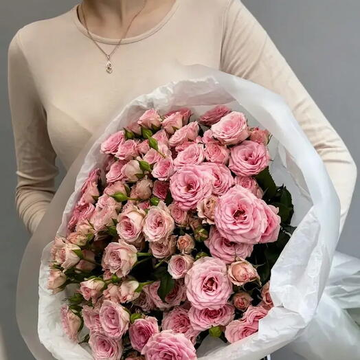 Букет из 21 кустовой розы