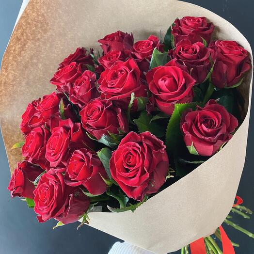 21 burgundy rose