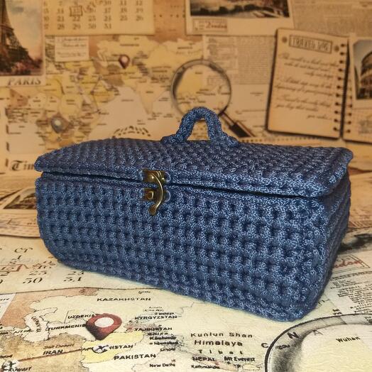 Шкатулка ручной работы вязаная