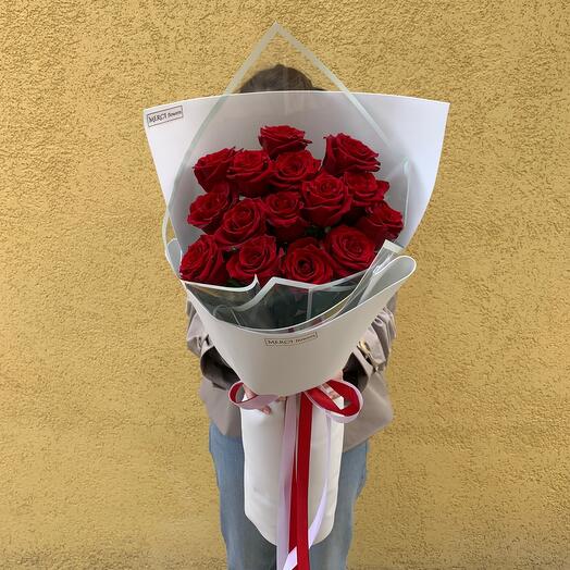 Ramo de 15 rosas rojas Explorer Ecuador