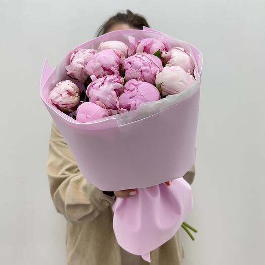 Bouquet of 11 pink Peonies