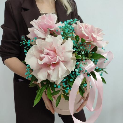 Composición de rosas francesas