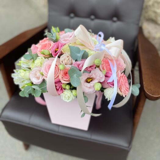 Цветы в коробке 🌸