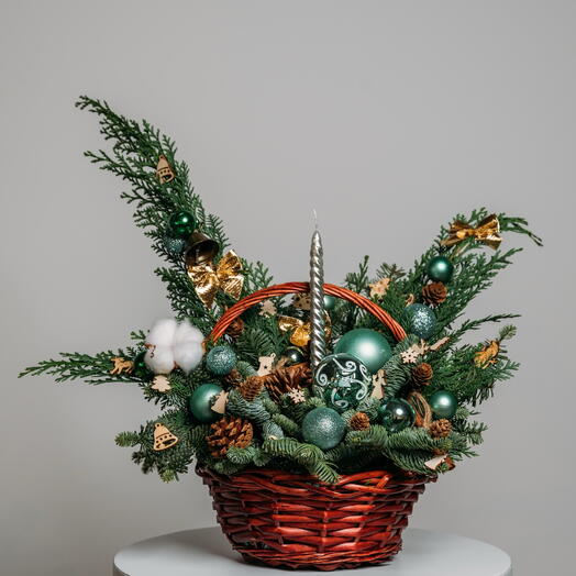 Christmas basket arrangement Green lights