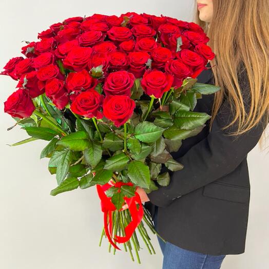 51 red roses 70 cm