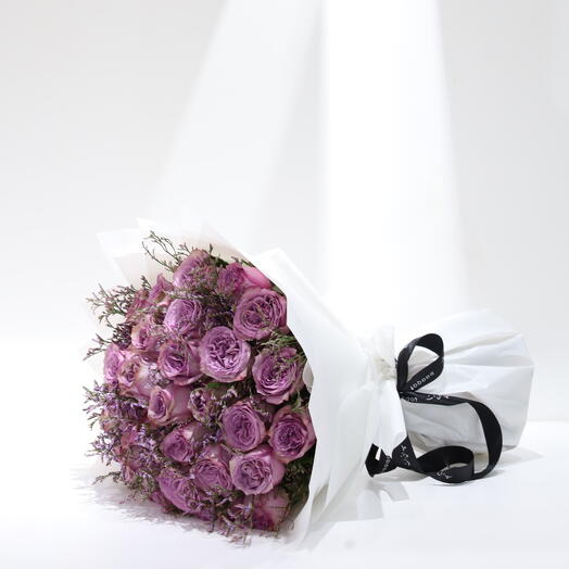 30 Pcs Royal Athena Rose Bouquet