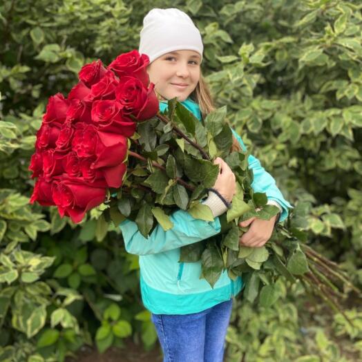 Букет красных роз, Эквадор, 1 метр, 19 шт