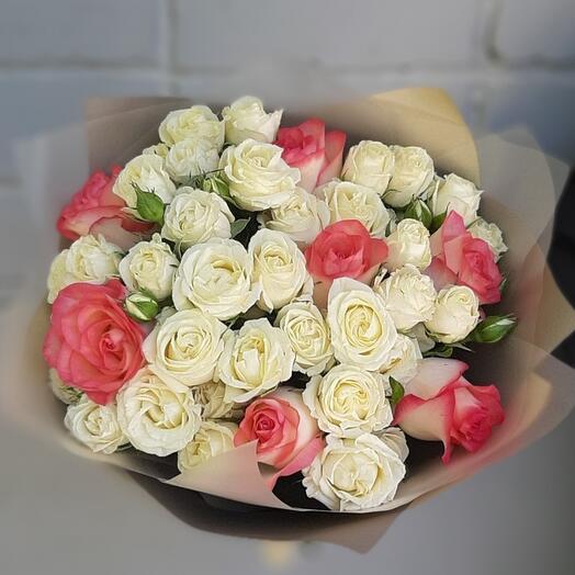 Букет кустовыми розами БЕЛАРУСЬ 💐