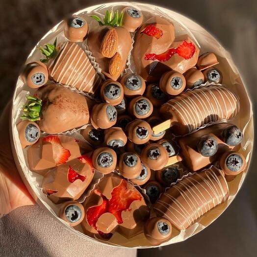 Клубника в шоколаде «сердечки»