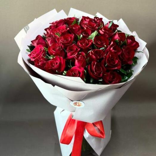 Букет из 31 красной розы от Оранж Алматы