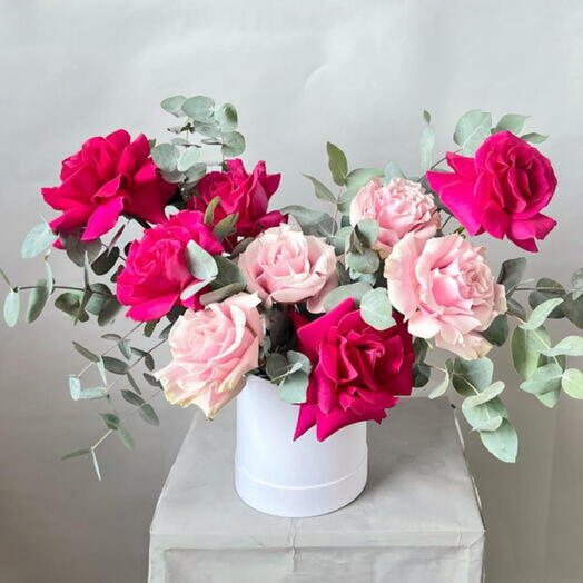 Chic Pink French Roses Hatbox