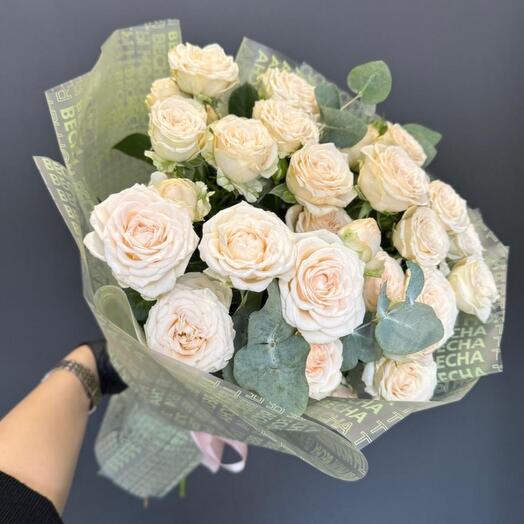 Моно букет |пионовидные кустовые розы|эвкалипт|оформление|Цветы в Уфе
