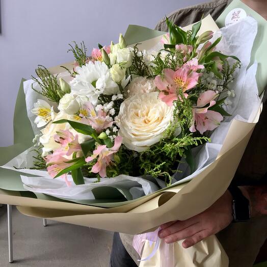 Нежный букет в светлых тонах