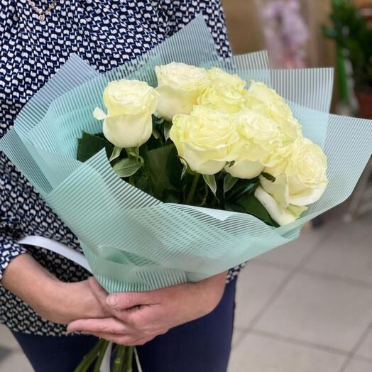 Букет из белых роз