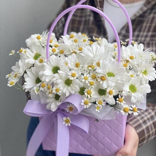 Цветы в коробке