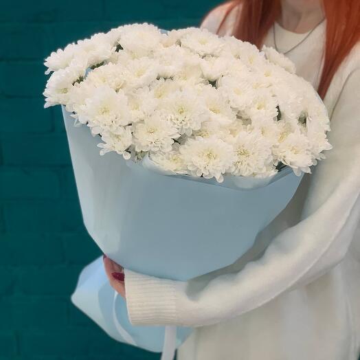 Букет из 9 белых хризантем